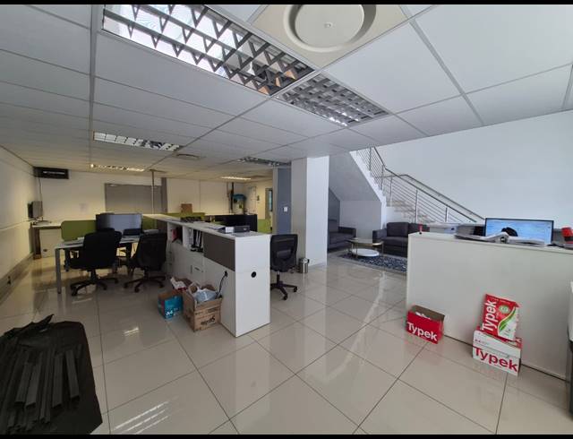 200M² WAREHOUSE TO LET IN BRACKENFELL INDUSTRIAL